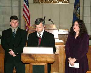 Nebraska Governer Michael Johanns signs proclamation